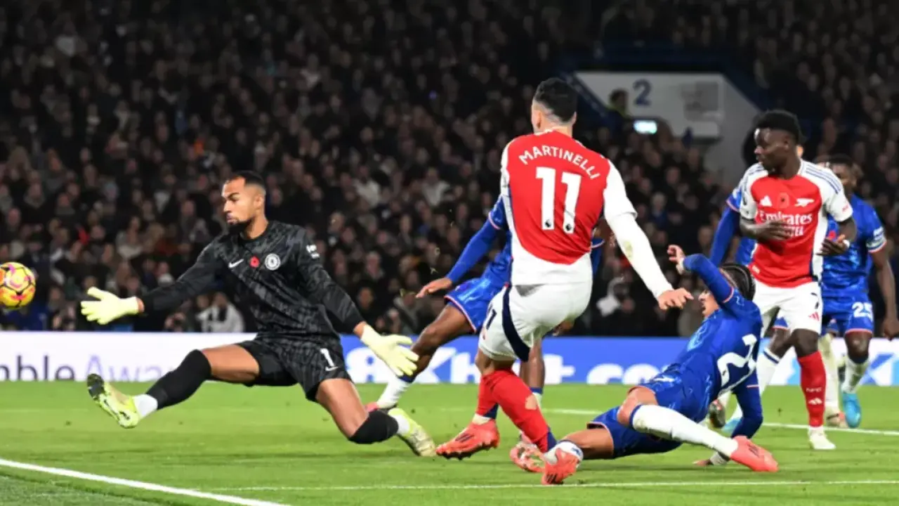 موقعة نارية تجمع أرسنال وتشيلسي في الدوري الإنجليزي وترقب لتوقيت المواجهة والقنوات الناقلة